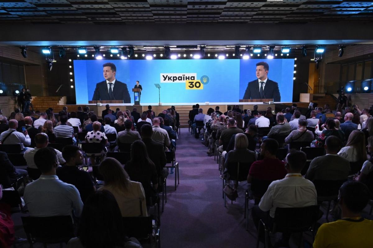 Зеленский вместе с патриархом Варфоломеем принял участие в Международном волонтерском и ветеранском форуме