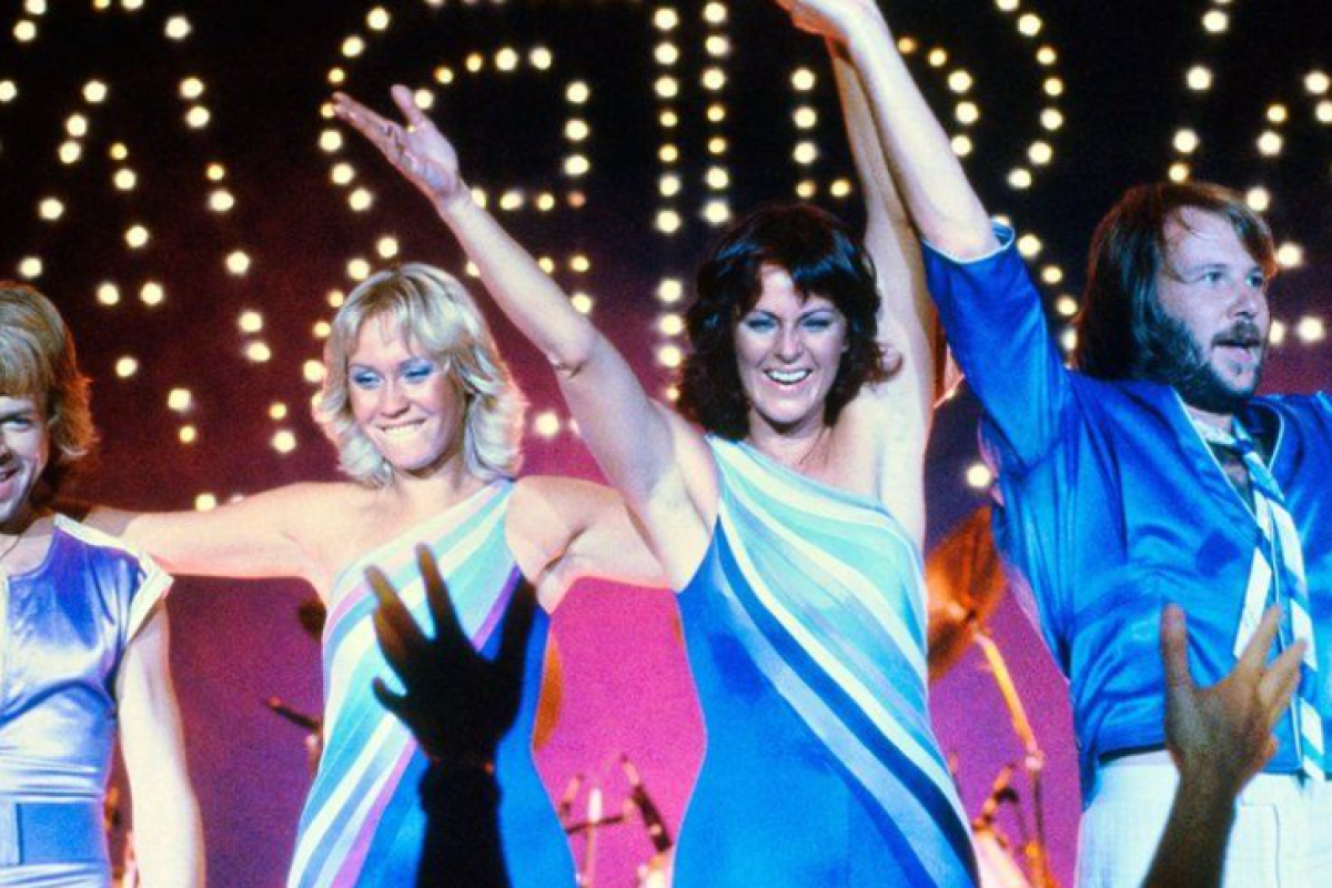 ABBA возвращается: легендарная группа выпустит новые песни впервые за 39 лет (видео) ABBA возвращается: легендарная группа выпустит новые песни впервые за 39 лет (видео)