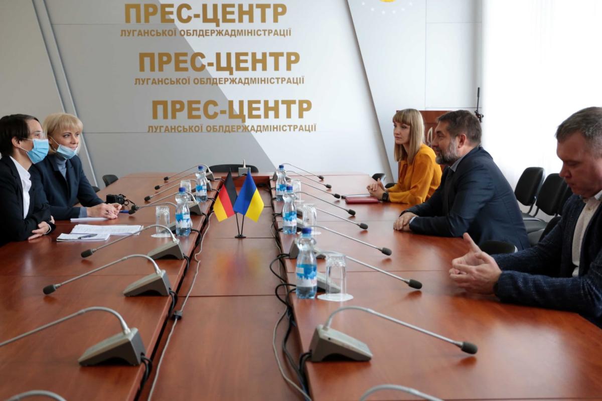 У Сєвєродонецьку для переселенців планується побудувати цілий мікрорайон, - Гайдай У Сєвєродонецьку для переселенців планується побудувати цілий мікрорайон, - Гайдай