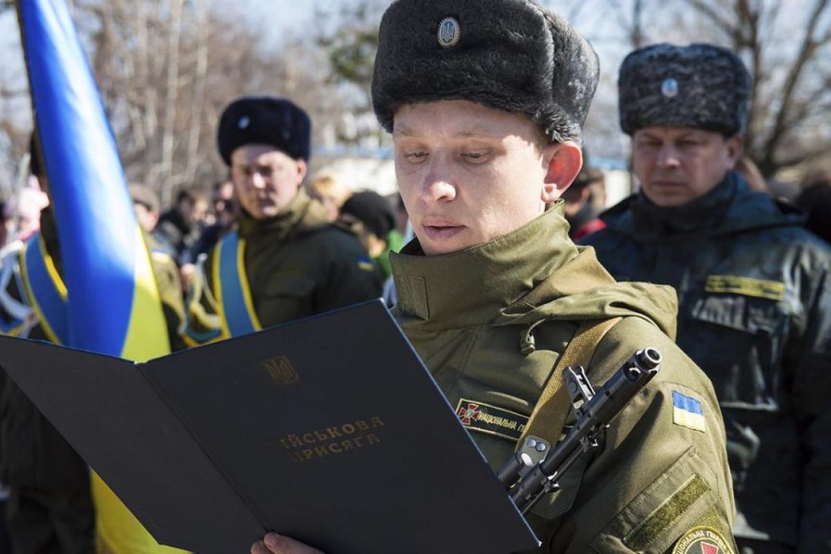 "Чим займалися батьки під час Вітчизняної війни": Українців спантеличили питання призовникам "Чим займалися батьки під час Вітчизняної війни": Українців спантеличили питання призовникам