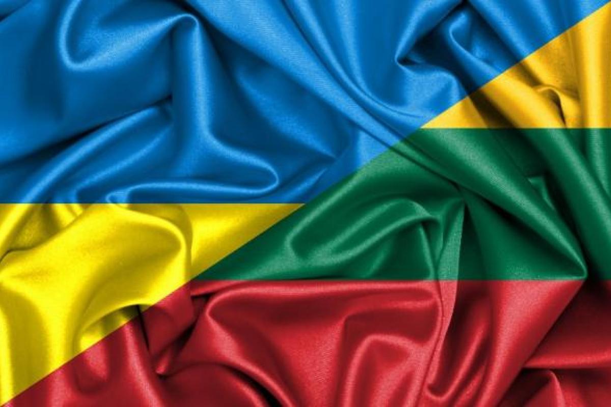 Литва збирається передати Україні військове обладнання на сотні тисяч євро Литва збирається передати Україні військове обладнання на сотні тисяч євро