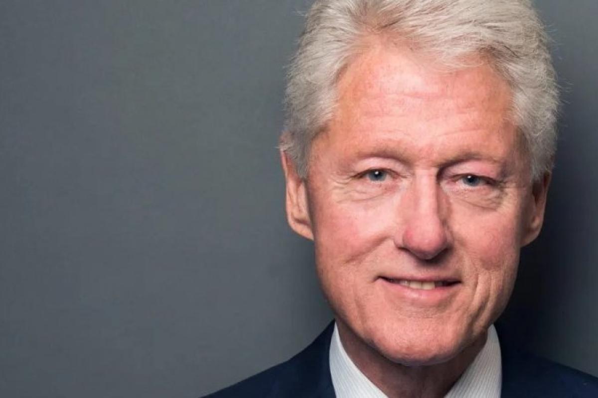 Бывшего президента США Билла Клинтона госпитализировали Бывшего президента США Билла Клинтона госпитализировали
