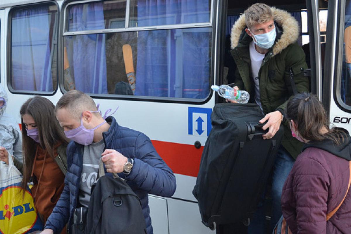 В Україні вводяться обмеження на міжрегіональні перевезення: які документи будуть вимагати для поїздки