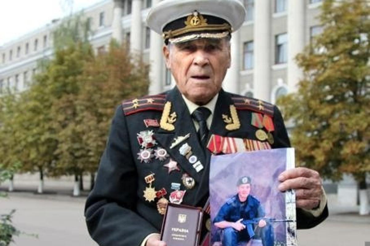 Помер відомий ветеран Другої світової Іван Залужний, який втратив онука у війні на Донбасі Помер відомий ветеран Другої світової Іван Залужний, який втратив онука у війні на Донбасі
