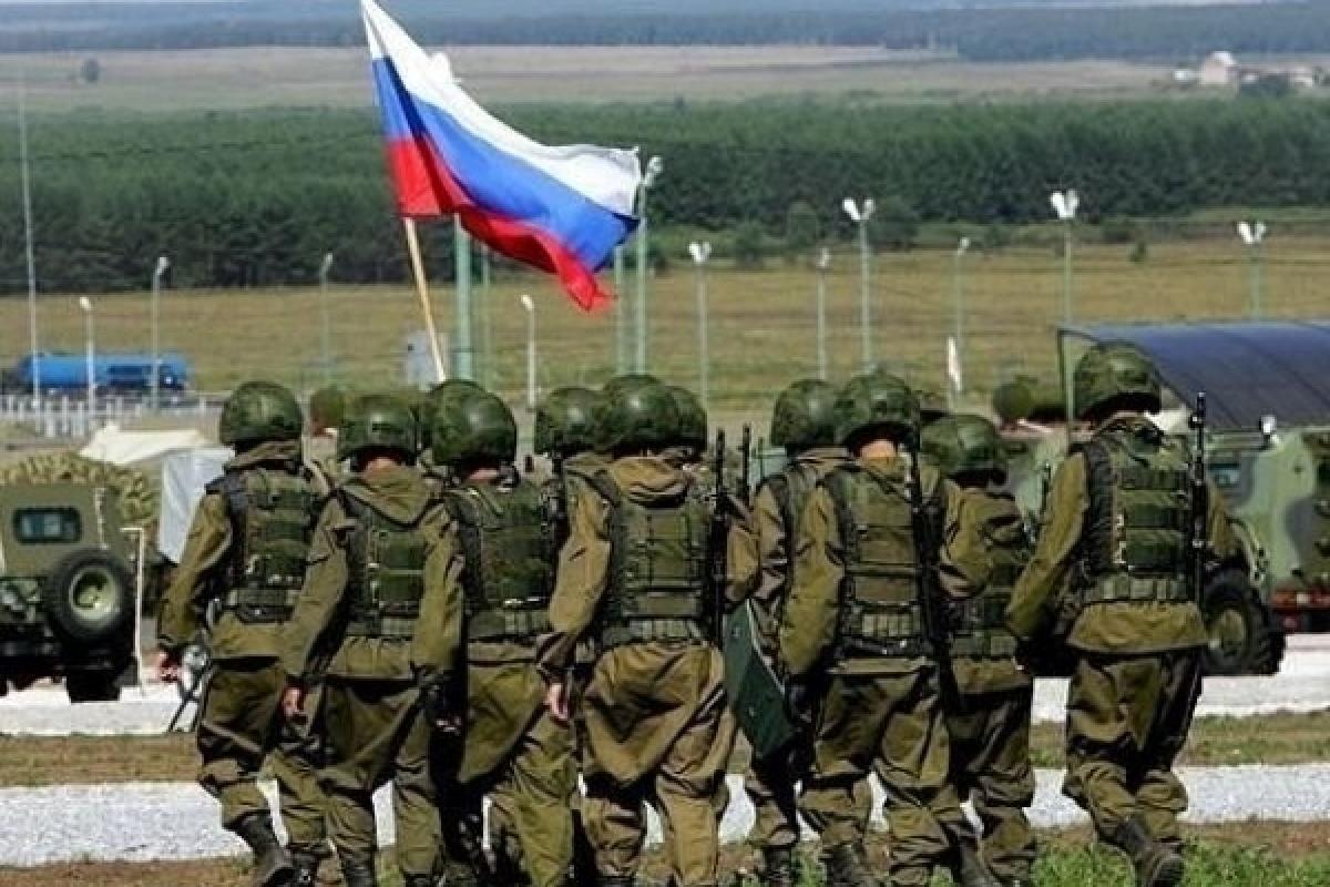 Біля кордону України та на окупованих територіях Росія зосередила близько 90 тисяч військових, - ГУР Біля кордону України та на окупованих територіях Росія зосередила близько 90 тисяч військових, - ГУР