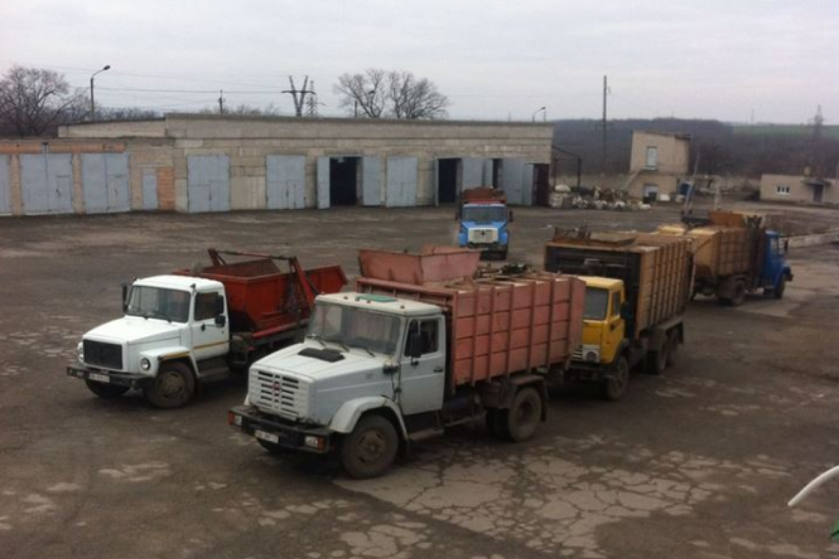 У Лисичанську збираються підвищити тарифи на вивезення сміття У Лисичанську збираються підвищити тарифи на вивезення сміття