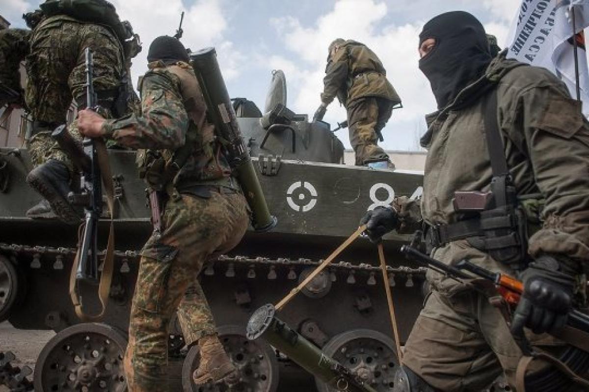 Оккупанты в ОРДЛО начали масштабные военные учения, - разведка Оккупанты в ОРДЛО начали масштабные военные учения, - разведка