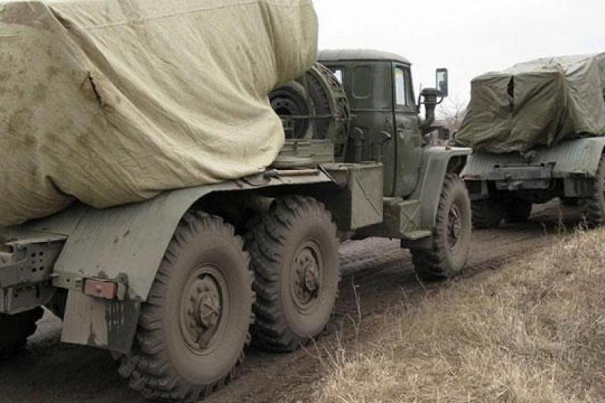 В ОРДЛО з Росії таємно доставили бойову техніку, боєприпаси та пальне, - розвідка В ОРДЛО з Росії таємно доставили бойову техніку, боєприпаси та пальне, - розвідка