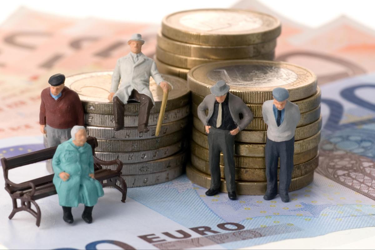 В 2022 году планируется надбавка к пенсии некоторым женщинам: у кого увеличатся выплаты В 2022 году планируется надбавка к пенсии некоторым женщинам: у кого увеличатся выплаты