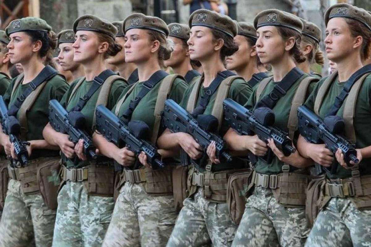 Петиция об отмене приказа о военном учете женщин набрала 25 тысяч голосов Петиция об отмене приказа о военном учете женщин набрала 25 тысяч голосов