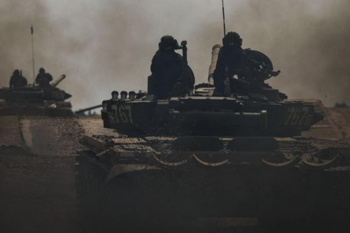 Россия может вторгнуться в Украину накануне католического Рождества, - британская разведка Россия может вторгнуться в Украину накануне католического Рождества, - британская разведка