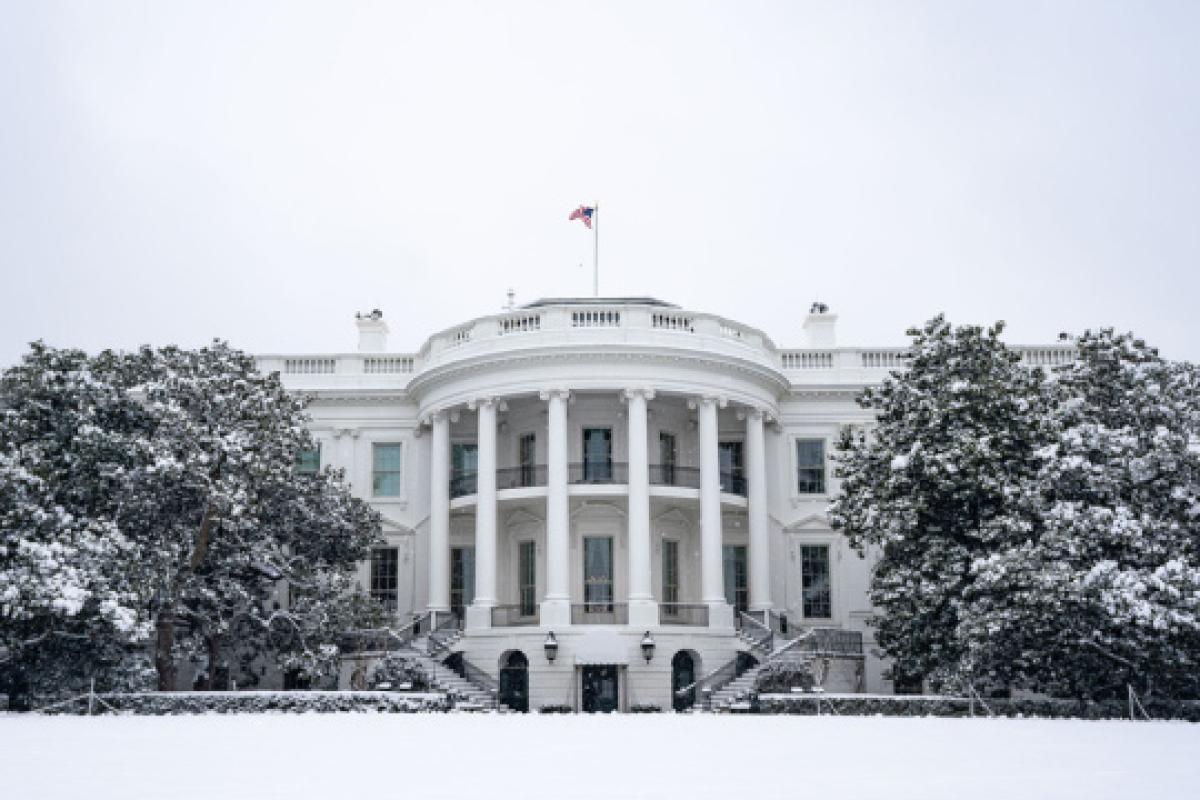 США готовят дополнительные пакеты военной помощи Украине, - Белый дом