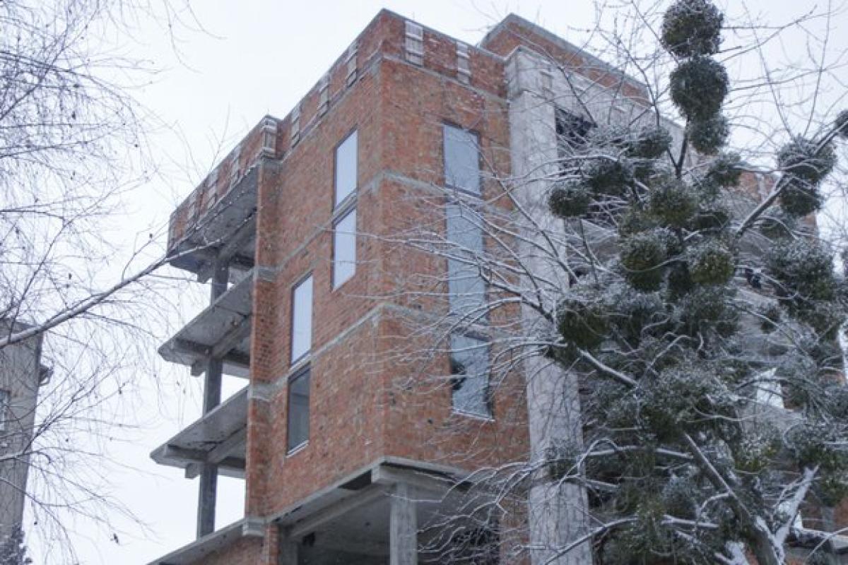 Рада предварительно одобрила ужесточение ответственности за незаконное строительство