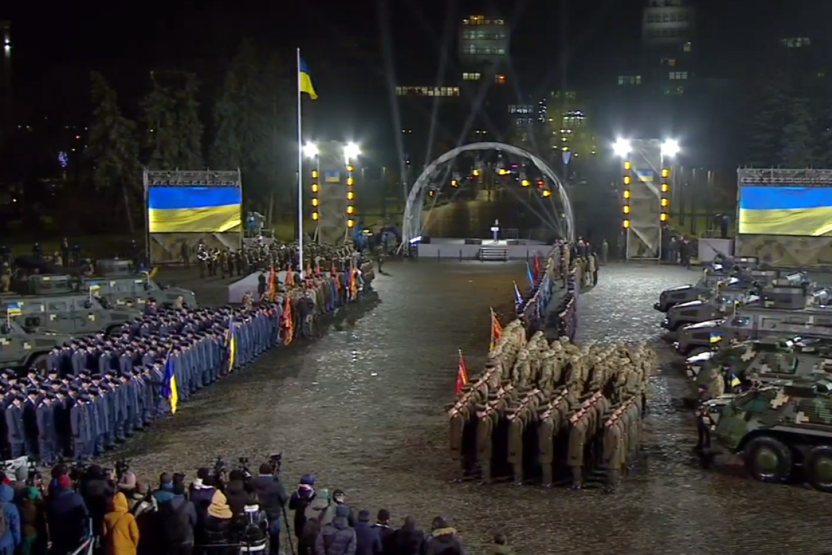 В Україні проходять заходи з нагоди 30-ї річниці Збройних Сил: трансляція В Україні проходять заходи з нагоди 30-ї річниці Збройних Сил: трансляція