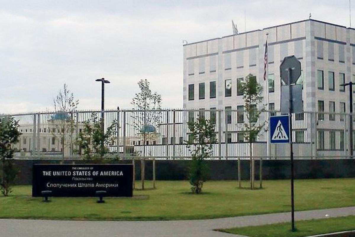 США знову закликали своїх громадян до евакуації з України США знову закликали своїх громадян до евакуації з України