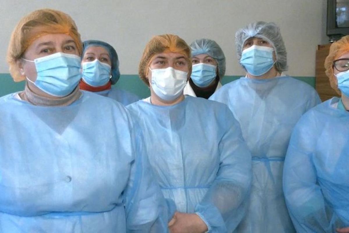 Кабмін підвищив зарплату медикам з 1 січня Кабмін підвищив зарплату медикам з 1 січня