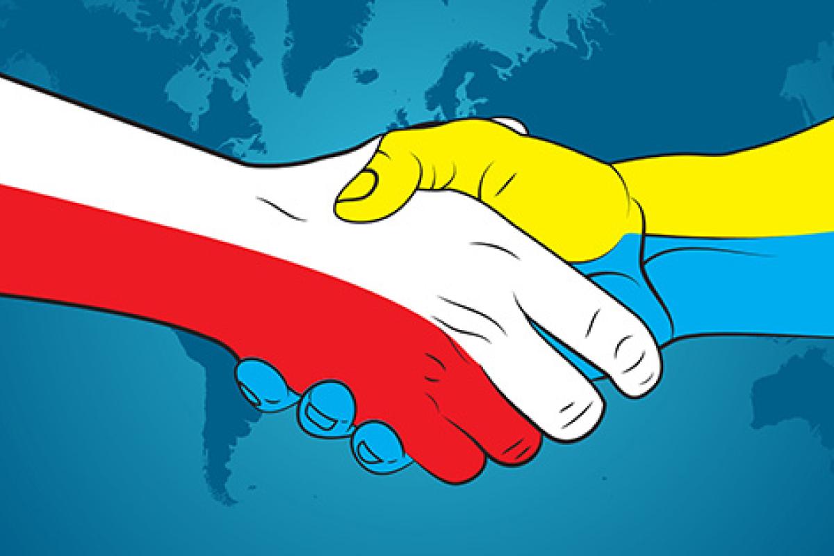 Польща направила Україні 29 вантажівок гуманітарної допомоги Польща направила Україні 29 вантажівок гуманітарної допомоги