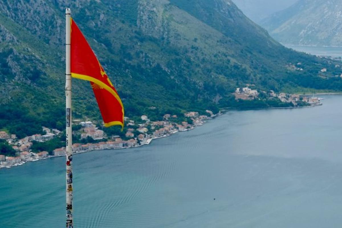 Чорногорія посилила правила в'їзду для українців Чорногорія посилила правила в'їзду для українців