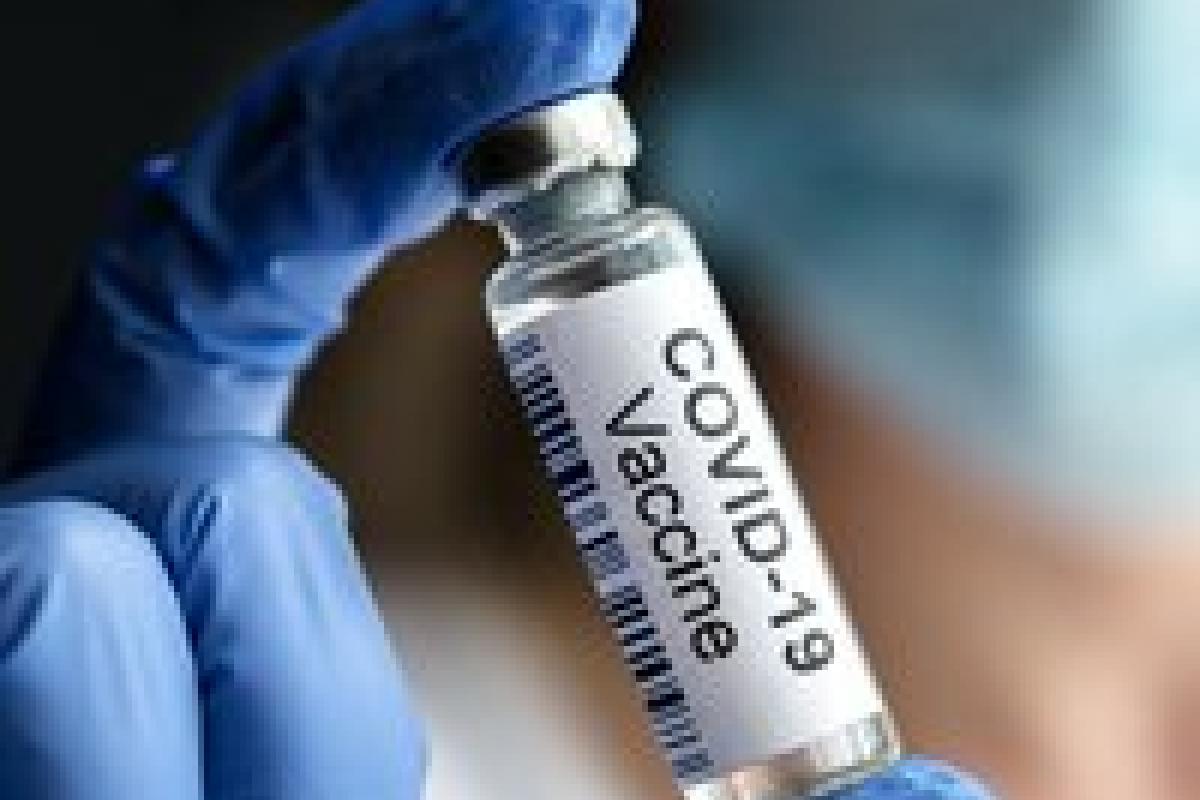 В Украине вводят бустерную дозу вакцины против COVID-19 для всех вакцинированных В Украине вводят бустерную дозу вакцины против COVID-19 для всех вакцинированных