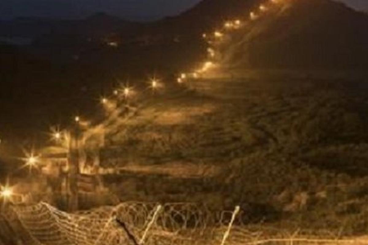 Неизвестный сбежал из Южной Кореи в Северную Неизвестный сбежал из Южной Кореи в Северную