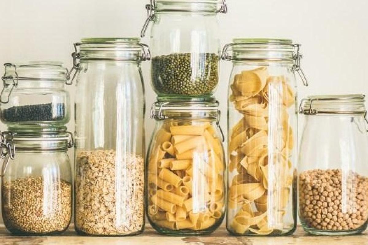 Як правильно зберігати сипучі продукти