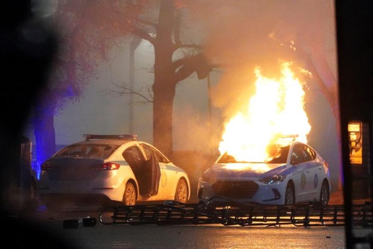 В Казахстане задержали почти 10 тысяч участников протестов