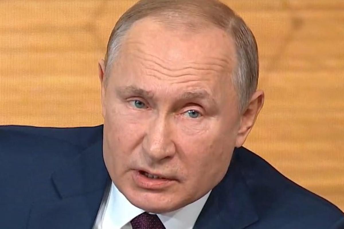Путин поручил перевести силы сдерживания РФ в особый режим Путин поручил перевести силы сдерживания РФ в особый режим