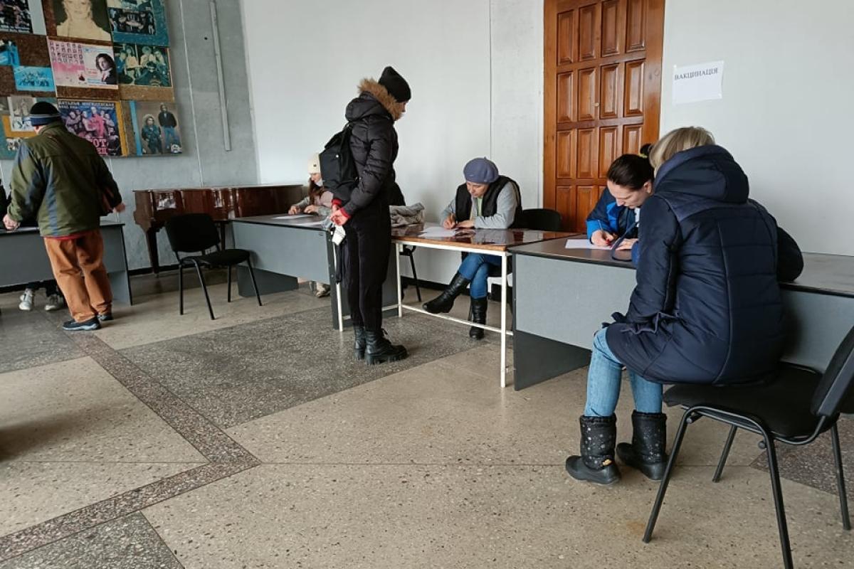 У Сєвєродонецьку запрацював обласний волонтерський штаб допомоги військовим та постраждалим жителям У Сєвєродонецьку запрацював обласний волонтерський штаб допомоги військовим та постраждалим жителям