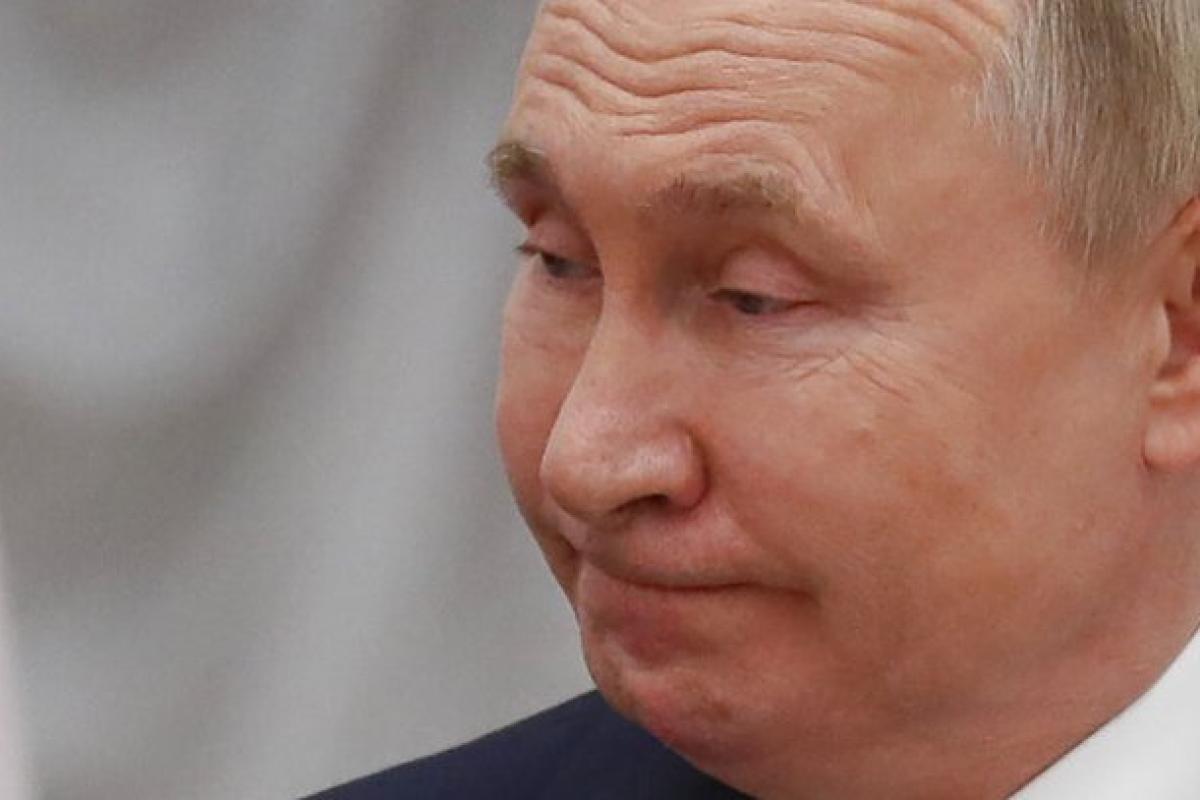 Санкции ЕС против России вступили в силу Санкции ЕС против России вступили в силу
