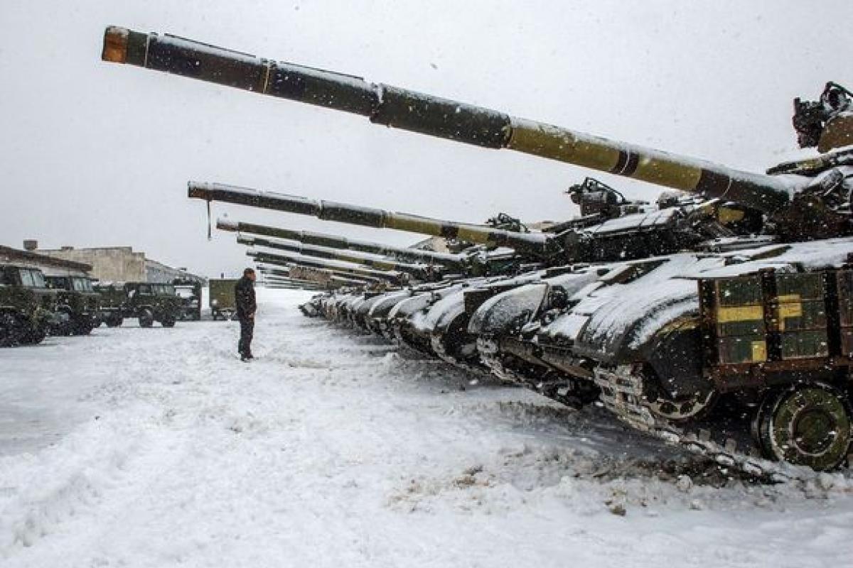 Россия планирует развязать крупнейшую войну в Европе с 1945 года, - Джонсон Россия планирует развязать крупнейшую войну в Европе с 1945 года, - Джонсон