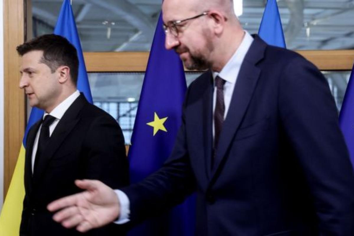Зеленський обговорив з головою Євроради превентивні санкції проти РФ та допомогу Україні Зеленський обговорив з головою Євроради превентивні санкції проти РФ та допомогу Україні