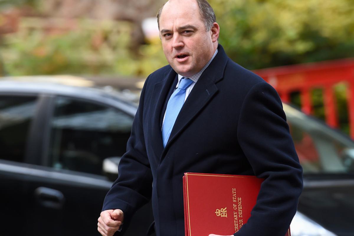 Міністр оборони Великобританії нагадав Путіну, як шотландська гвардія "надерла зад" Миколі I у Криму: "Можемо повторити" Міністр оборони Великобританії нагадав Путіну, як шотландська гвардія "надерла зад" Миколі I у Криму: "Можемо повторити"