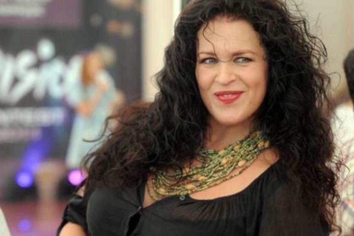 Руслана Писанка впала на сцені і загриміла на лікарняне ліжко Руслана Писанка впала на сцені і загриміла на лікарняне ліжко