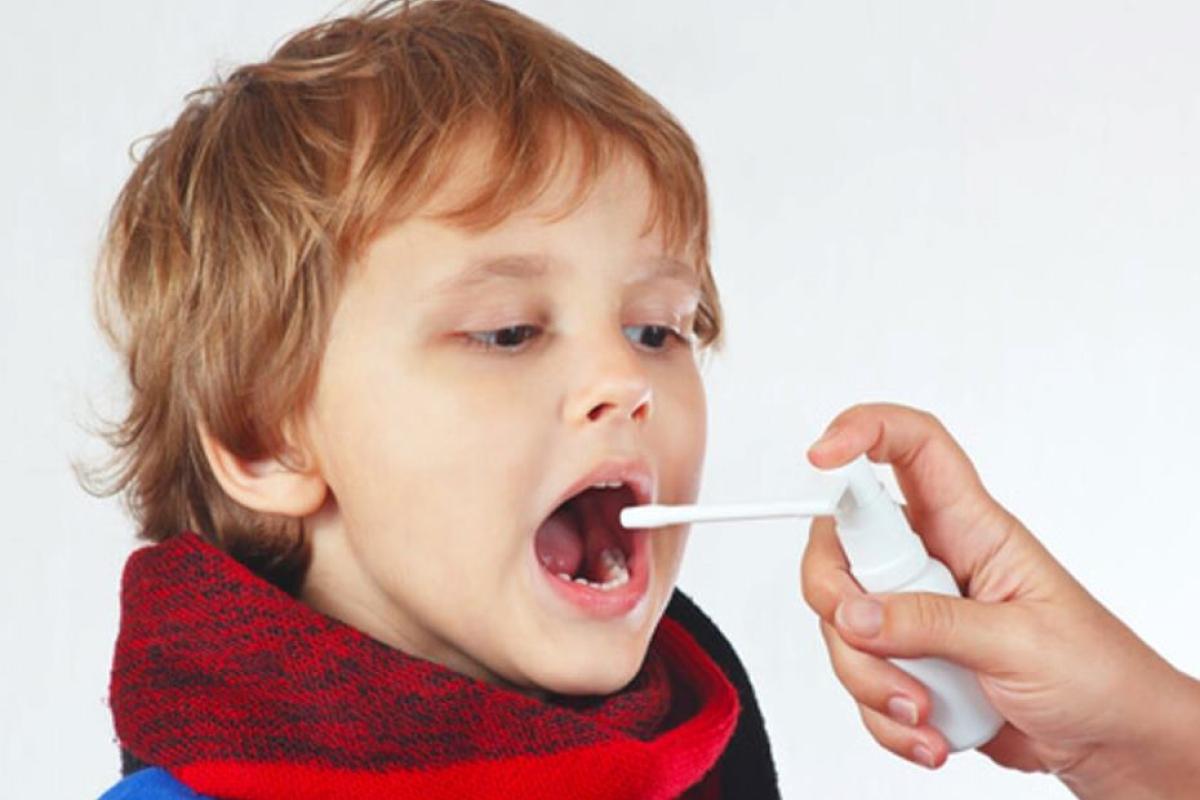 В Украине запретили популярное лекарство для горла В Украине запретили популярное лекарство для горла