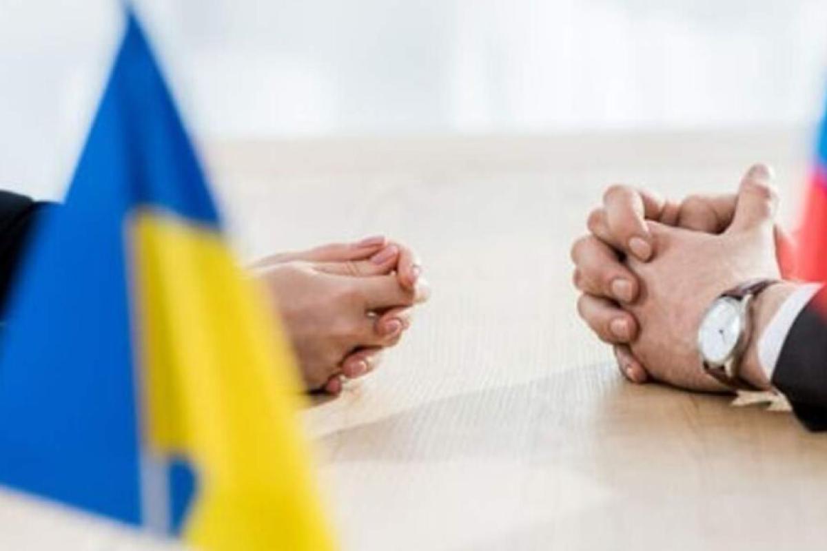 Украина требует срочно созвать заседание ТКГ из-за решения Госдумы РФ относительно "ЛДНР" Украина требует срочно созвать заседание ТКГ из-за решения Госдумы РФ относительно "ЛДНР"