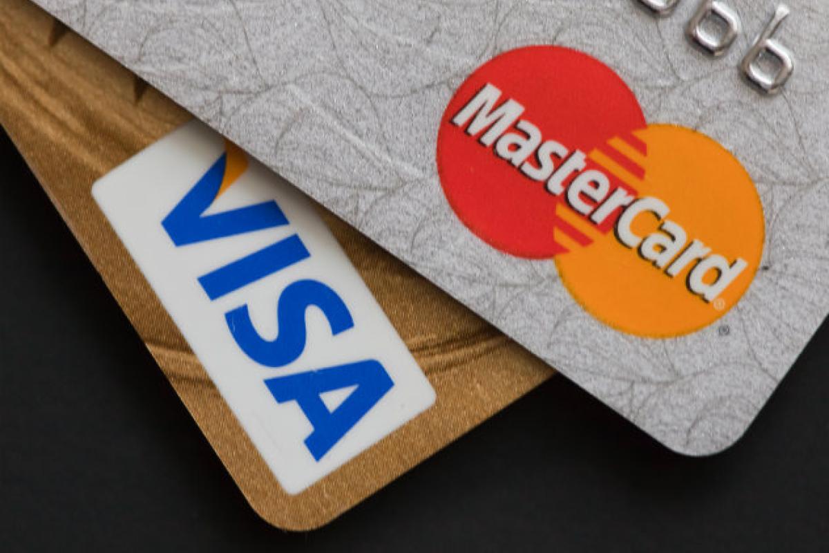 Нацбанк Украины просит Visa и Mastercard остановить обслуживание карт россиян Нацбанк Украины просит Visa и Mastercard остановить обслуживание карт россиян