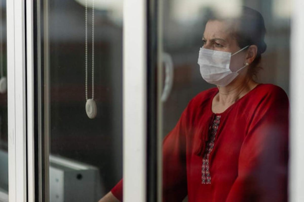 В Украине уменьшили сроки лечения и самоизоляции пациентов с COVID-19 В Украине уменьшили сроки лечения и самоизоляции пациентов с COVID-19