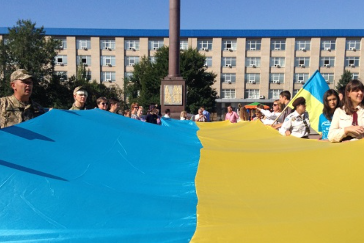 В Северодонецке 16 февраля состоится Шествие Единства: движение транспорта временно будет перекрыто (схема) В Северодонецке 16 февраля состоится Шествие Единства: движение транспорта временно будет перекрыто (схема)