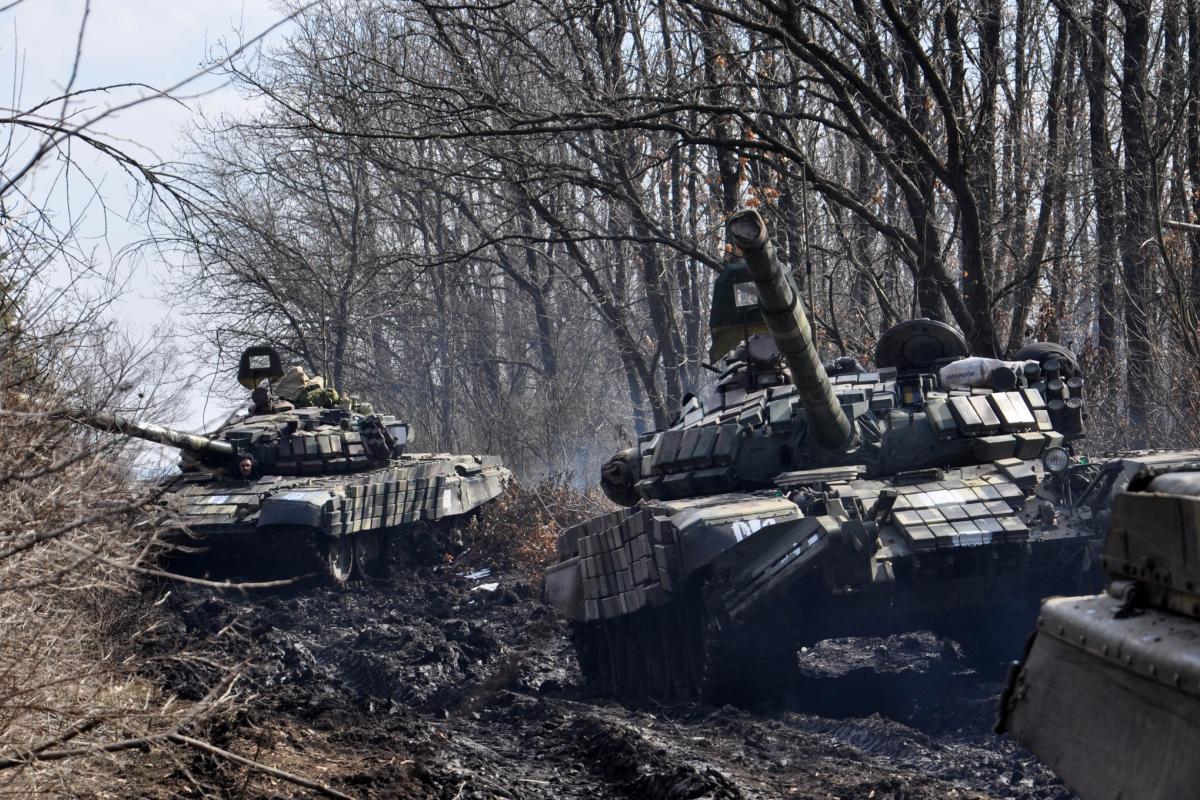 На востоке украинские военные отразили 9 атак: данные о потерях врага за сутки На востоке украинские военные отразили 9 атак: данные о потерях врага за сутки