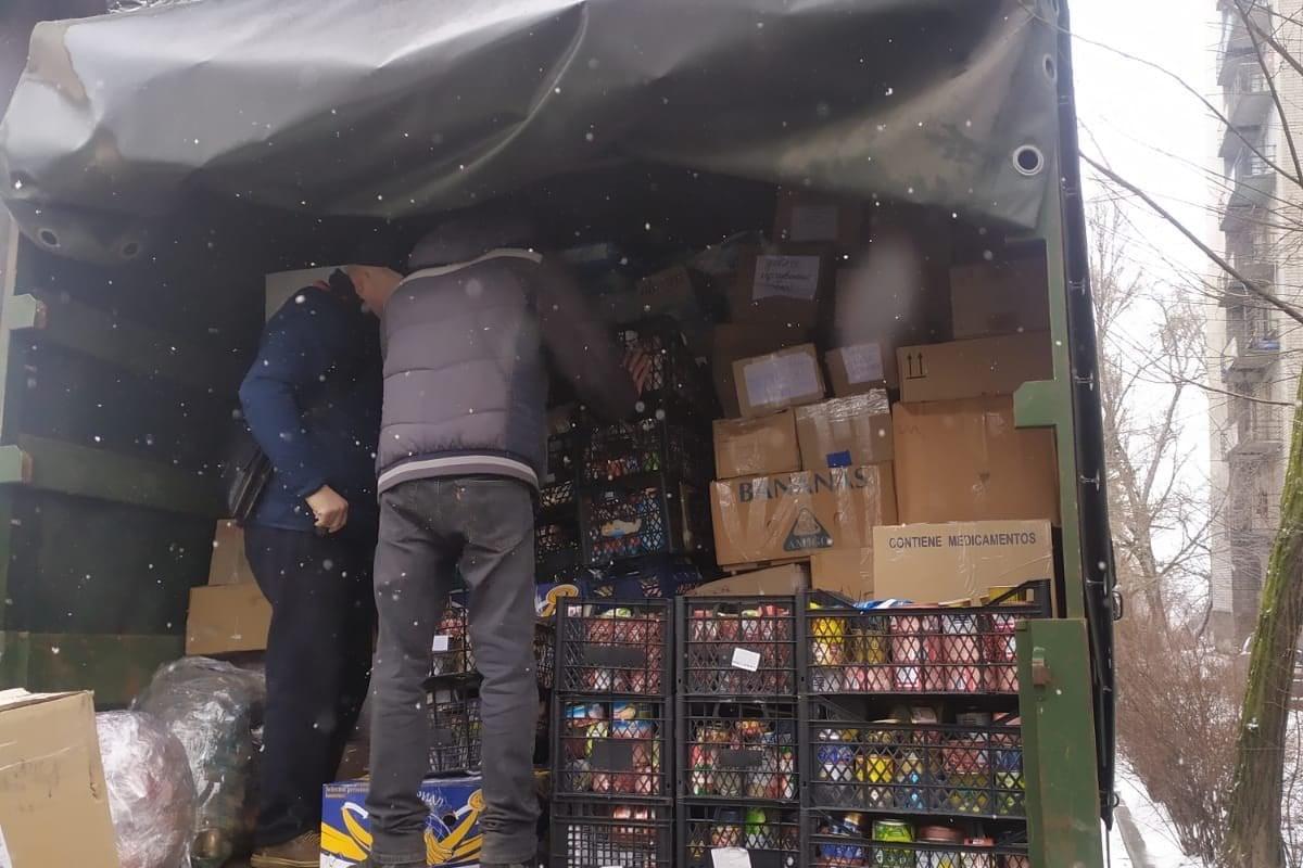 На Луганщину доставили гуманитарные грузы: помощь получат жители Северодонецка и Кременной На Луганщину доставили гуманитарные грузы: помощь получат жители Северодонецка и Кременной