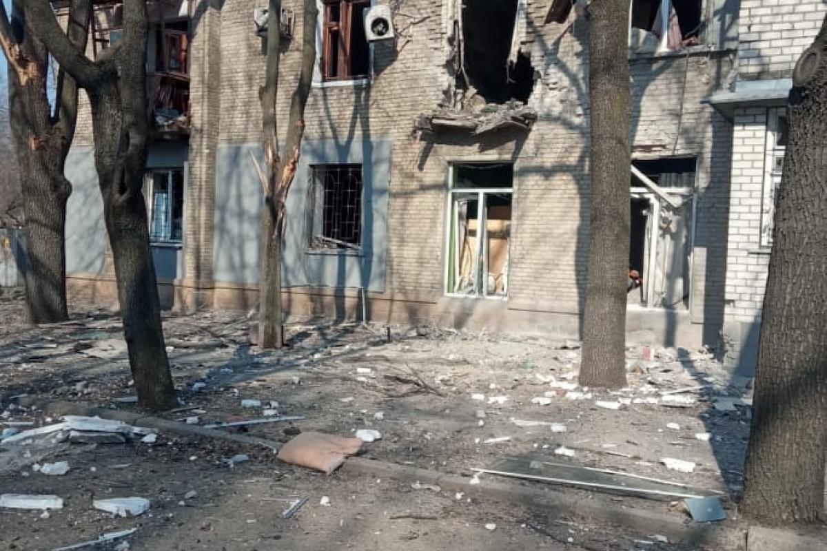 Окупанти пошкодили 11 будинків на Луганщині, а в Попасній з міномета розстріляли свої позиції, - Гайдай