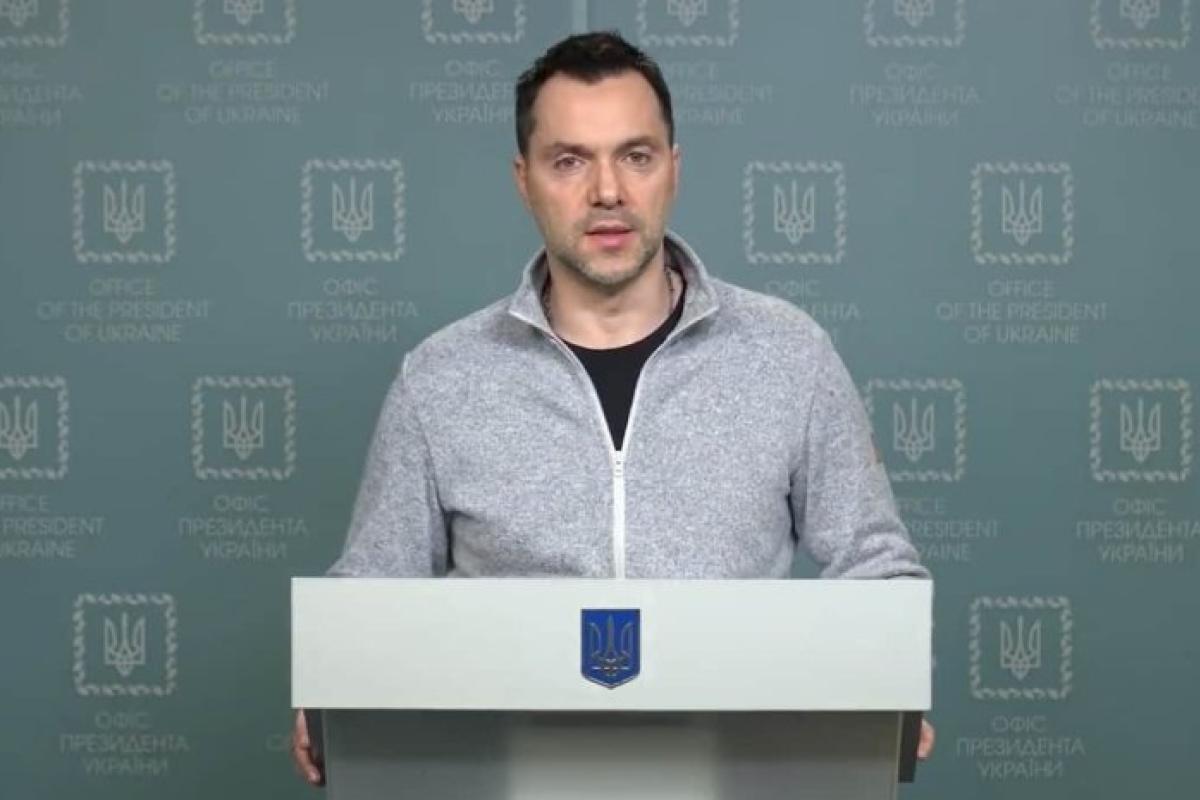 Арестович: Все силы оккупантов, которые направлялись на Киев, разбиты Арестович: Все силы оккупантов, которые направлялись на Киев, разбиты
