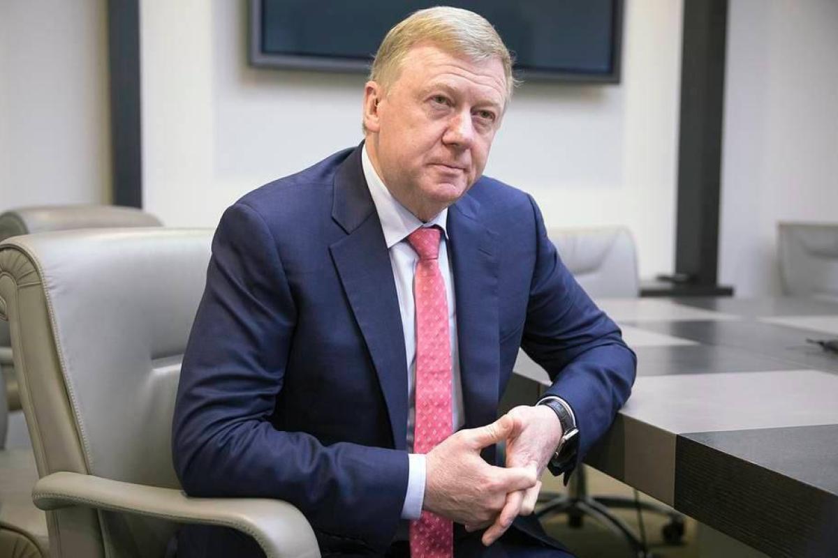 Чубайс залишив посаду при путіні та втік з Росії Чубайс залишив посаду при путіні та втік з Росії