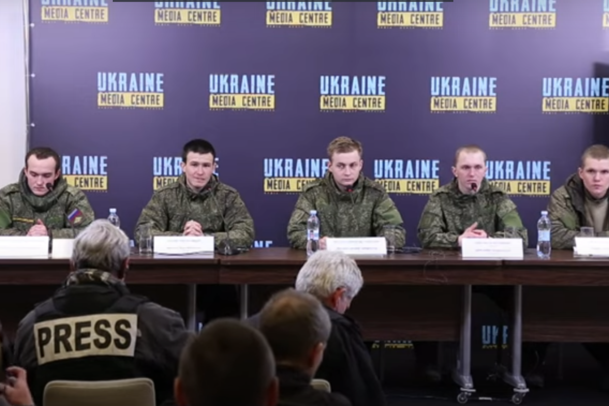 Пресс-конференция пленных российских срочников: основные заявления и полное видео Пресс-конференция пленных российских срочников: основные заявления и полное видео