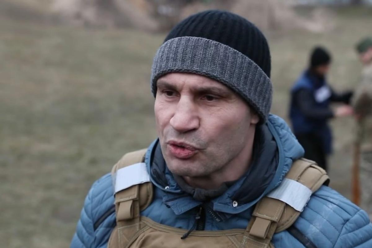 Кличко закликав киян не повертатися в столицю ще хоча б тиждень Кличко закликав киян не повертатися в столицю ще хоча б тиждень
