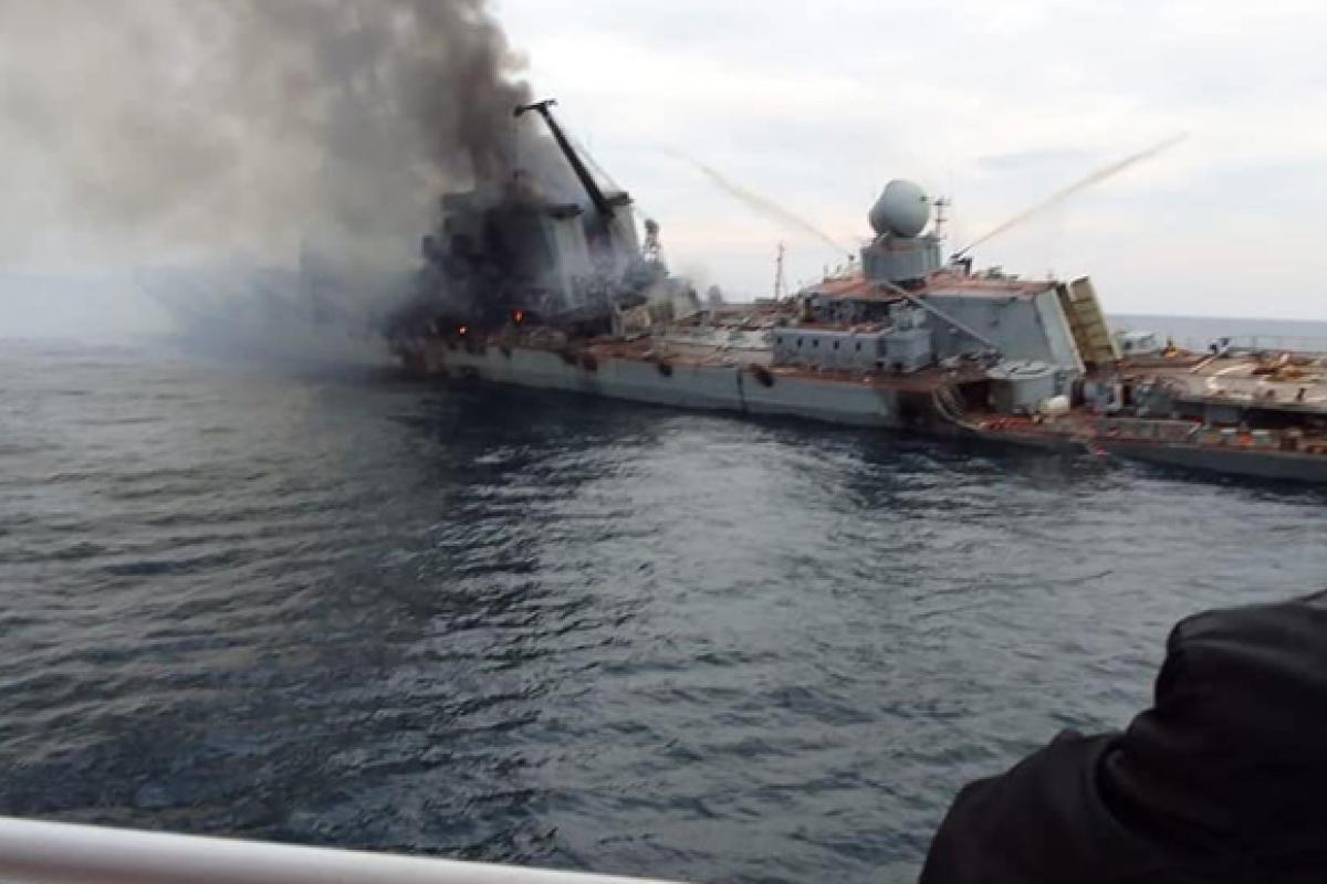 "Один открыл рот – все пострадали": Военный эксперт рассказал о "разборе полетов" во флоте РФ после затопления "Москвы" "Один открыл рот – все пострадали": Военный эксперт рассказал о "разборе полетов" во флоте РФ после затопления "Москвы"