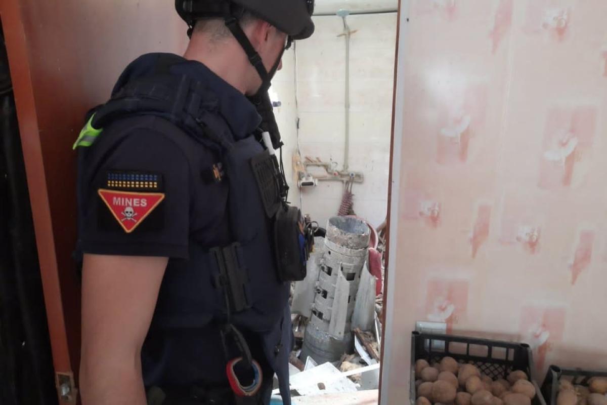 В одном из домов Северодонецка не разорвалась авиационная ракета В одном из домов Северодонецка не разорвалась авиационная ракета