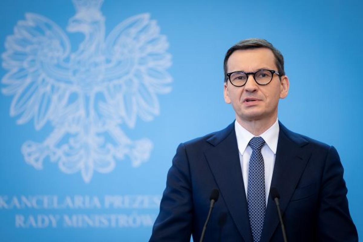 Моравецкий раскритиковал Макрона за регулярные звонки Путину: "Вы бы договаривались с Гитлером?" Моравецкий раскритиковал Макрона за регулярные звонки Путину: "Вы бы договаривались с Гитлером?"
