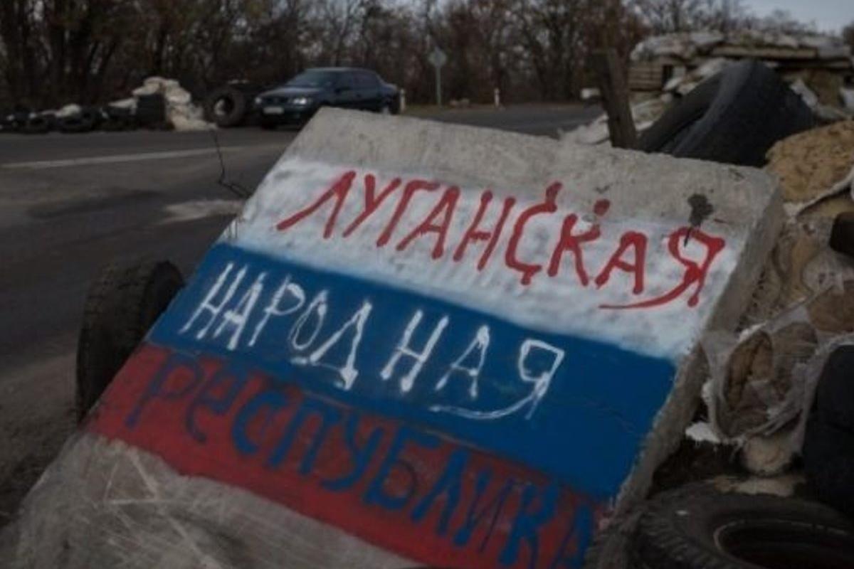 Терор на захоплених територіях Луганщини: окупанти взялися за виявлення "неблагонадійних" Терор на захоплених територіях Луганщини: окупанти взялися за виявлення "неблагонадійних"