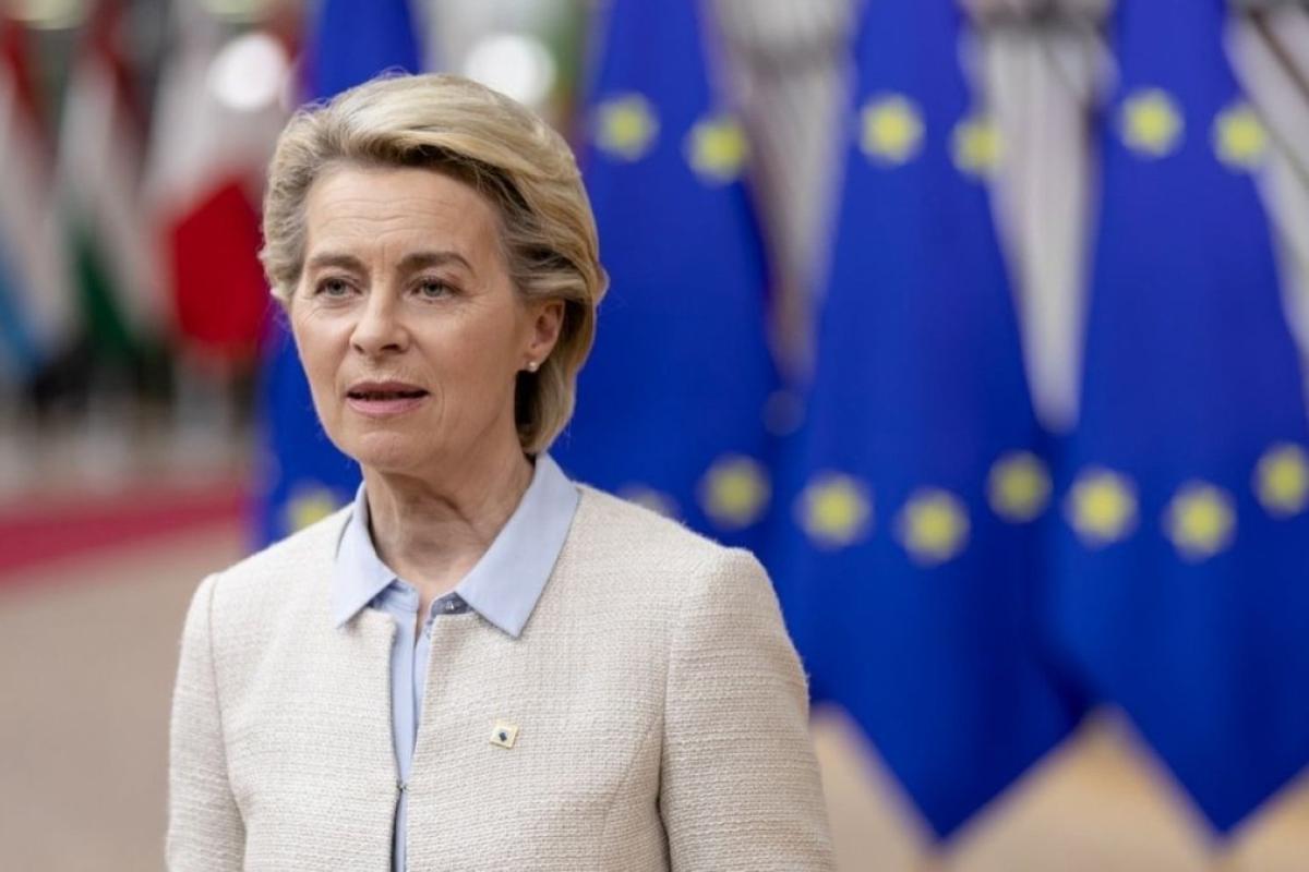 В Україну приїхала голова Єврокомісії Урсула фон дер Ляєн В Україну приїхала голова Єврокомісії Урсула фон дер Ляєн